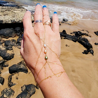 Triple Pearl Hand Chain