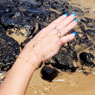 Triple Pearl Hand Chain